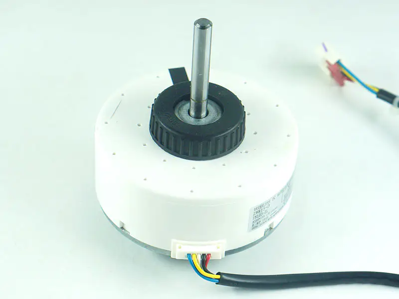 Motorul interior al mașinii de aer condiționat ZWR15-D FN10D-ZL SIC-37CVL-F110-1 Motor ventilator Motor DC