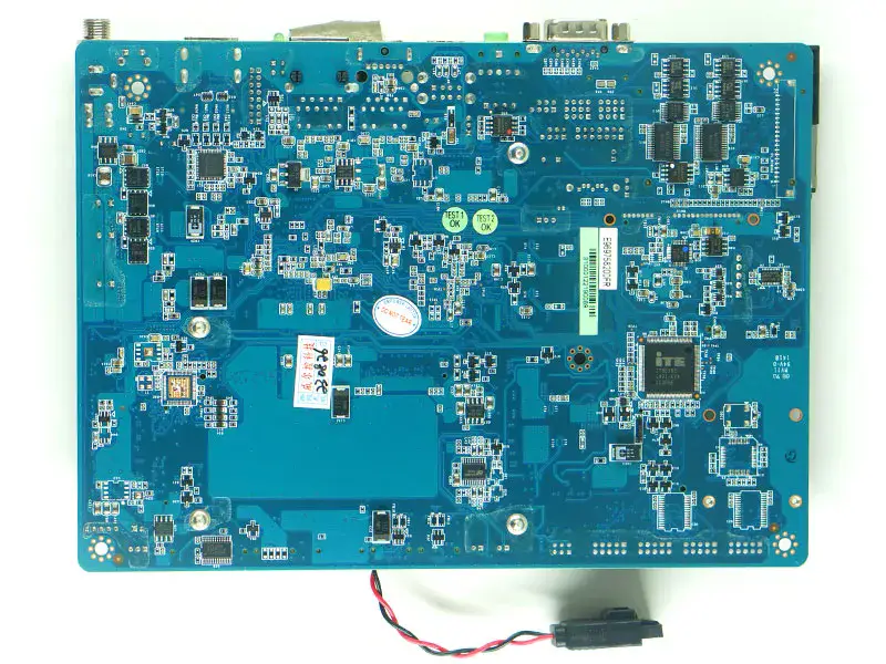 AVALUE EBM-CDV A11 placă de bază de control industrial 5.25 inch încorporată fără ventilator Atom D2550