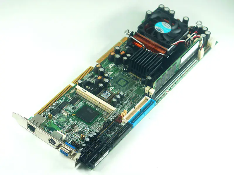 placă de bază ibase IB820H