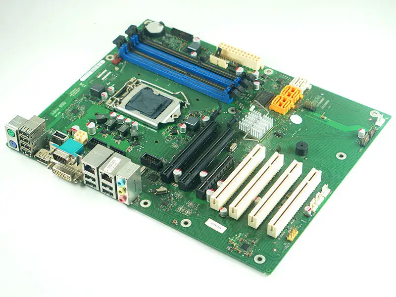 Placa de bază Siemens D3076-S11 GS 3 W26361-W2862-Z4-02-36 W26361-W2862-X-02