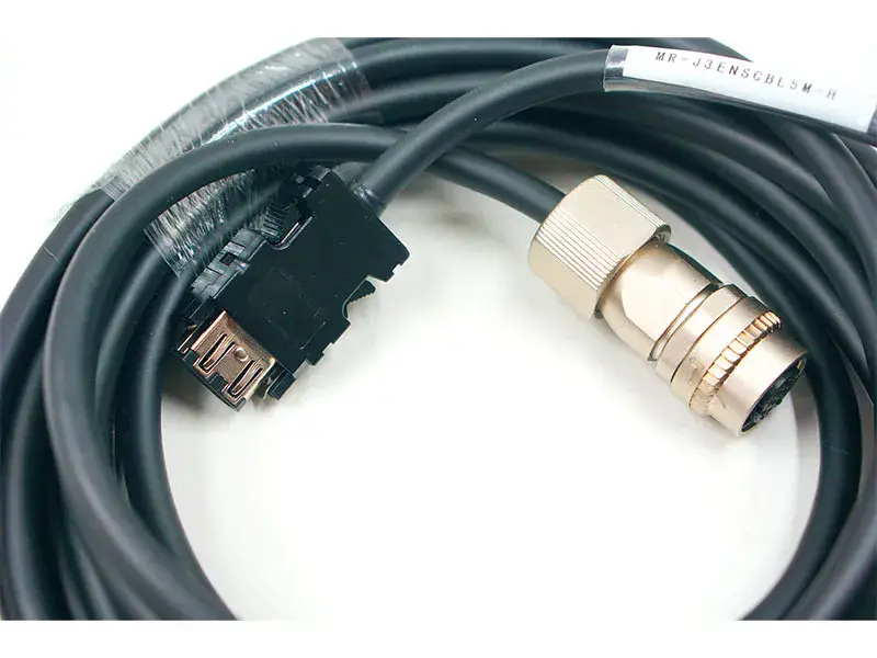 Cablu servo Mitsubishi Cablu encoder MR-J3ENSCBL5M-H