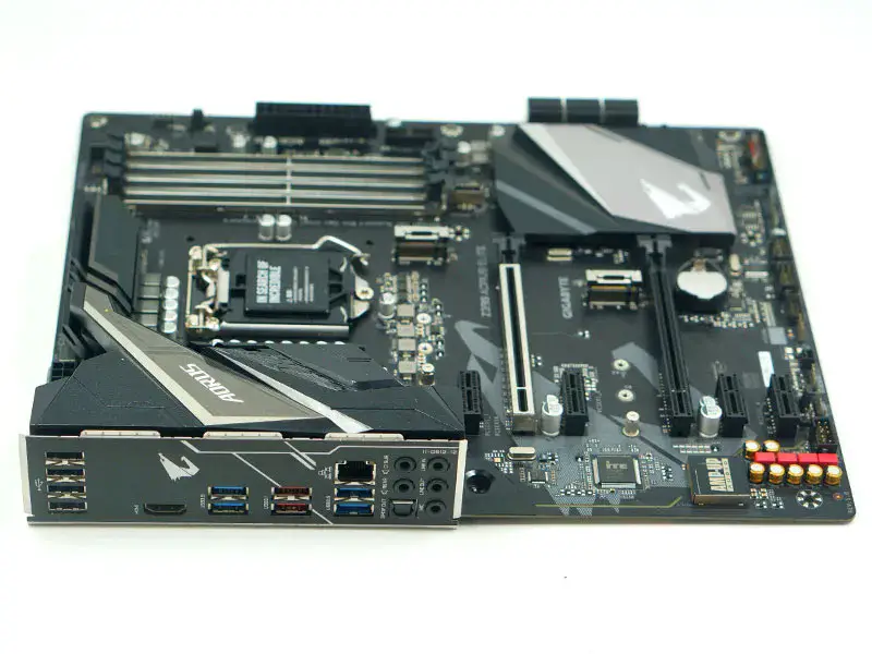 Placă de bază Gigabyte GA Z390 AORUS ELITE