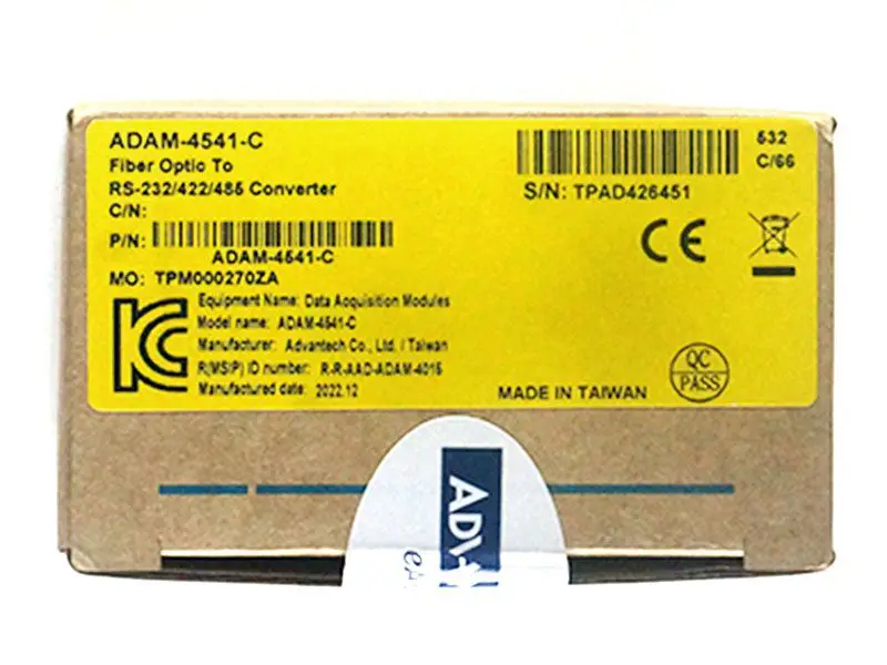 Advantech ADAM-4541-C Convertor fibră optică la RS-232/422/485