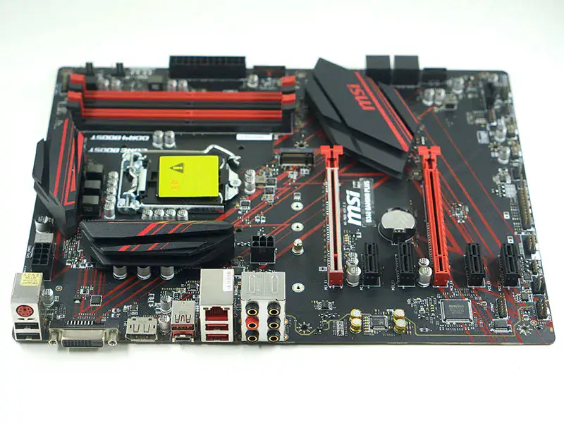 Placă de bază MSI B360 GAMING PLUS