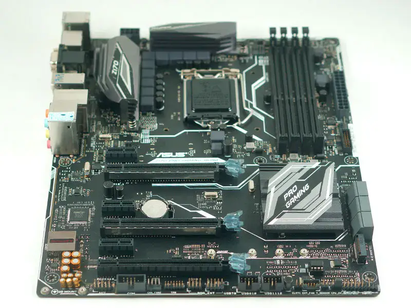 Placa de bază Asus Z170-PRO GAMING/AURA