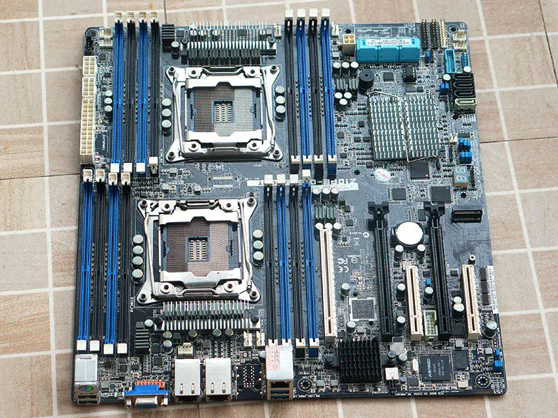 Placa de bază Asus Z10PE-D16