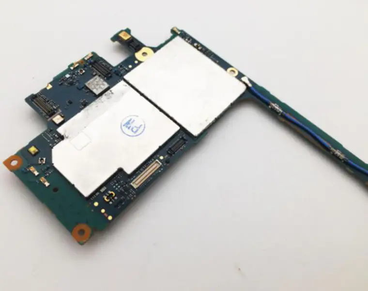 Sony Z5 Plus E6853 Single SIM deblocat cu cip
