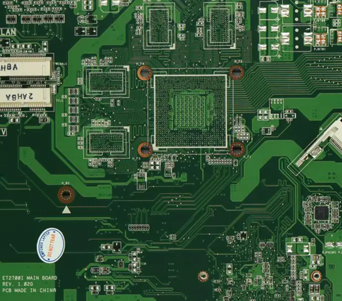 Placa de bază Asus ET2700I