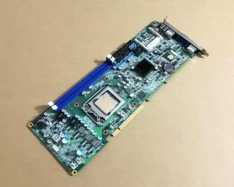 Placa de bază pentru echipamente industriale AAEON FSB-B75G Rev.A1.0