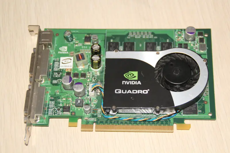 Quadro FX1700 512M PCI-E Placă grafică DVI*2