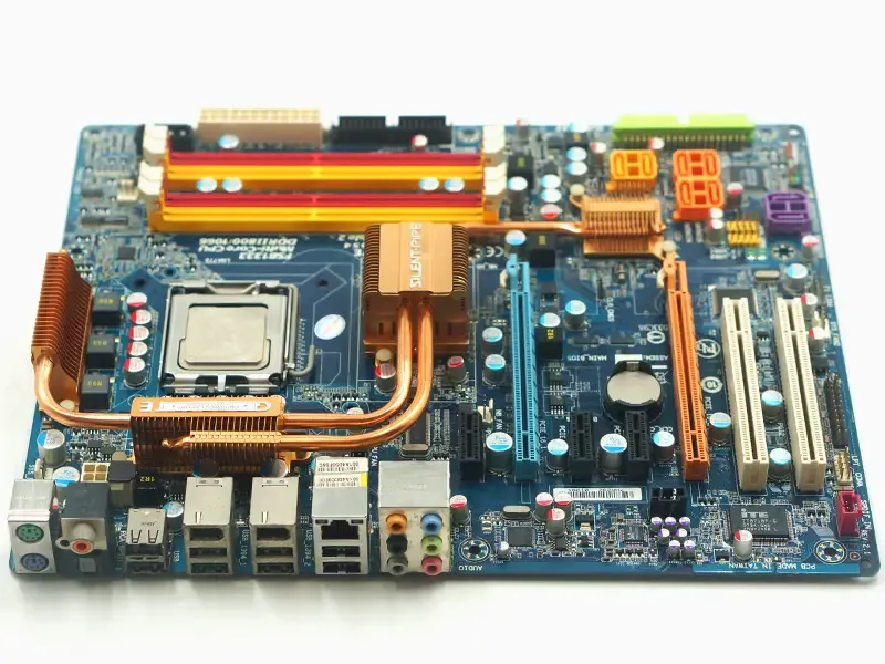 Gigabyte GA-P35-DS4 LGA775 DDR2 USB2.0 SATA2 placă de bază