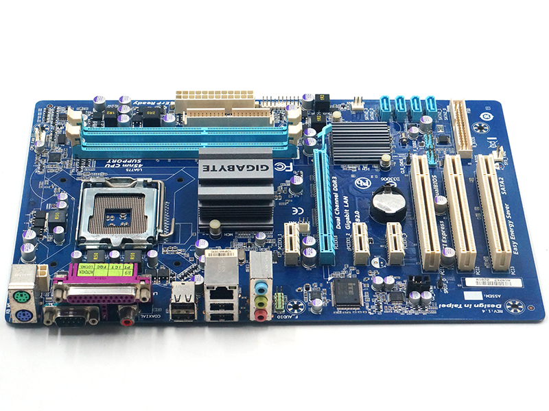 Placă de bază Gigabyte GA-P41T-D3P