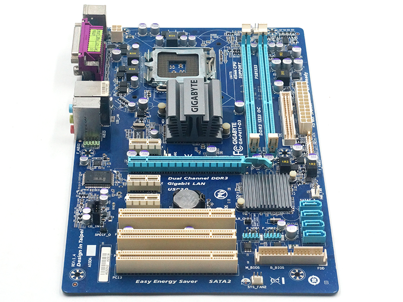 Placă de bază Gigabyte GA-P41T-D3P