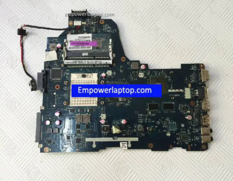Toshiba SAEL C660 K000124380 LA-7201P Placă de bază