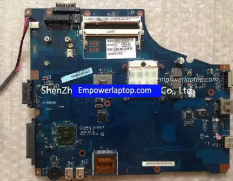 Toshiba SATELLITE L450 L450D LA-5831P K000085470 Placă de bază