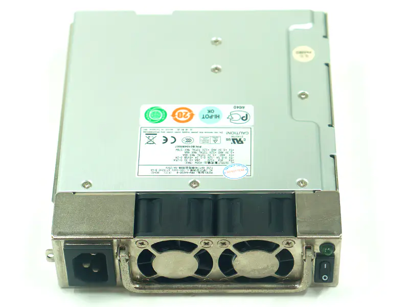 Zippy Emacs MRW-6400P-R Sursă de alimentare