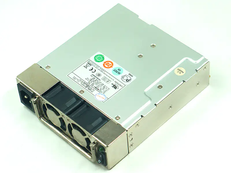 Zippy Emacs MRW-6400P-R Sursă de alimentare