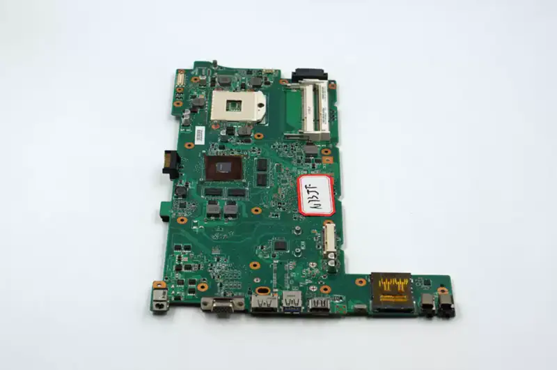 Placa de bază Asus N73JF (suportă I3, I5 CPU, nu suportă I7)