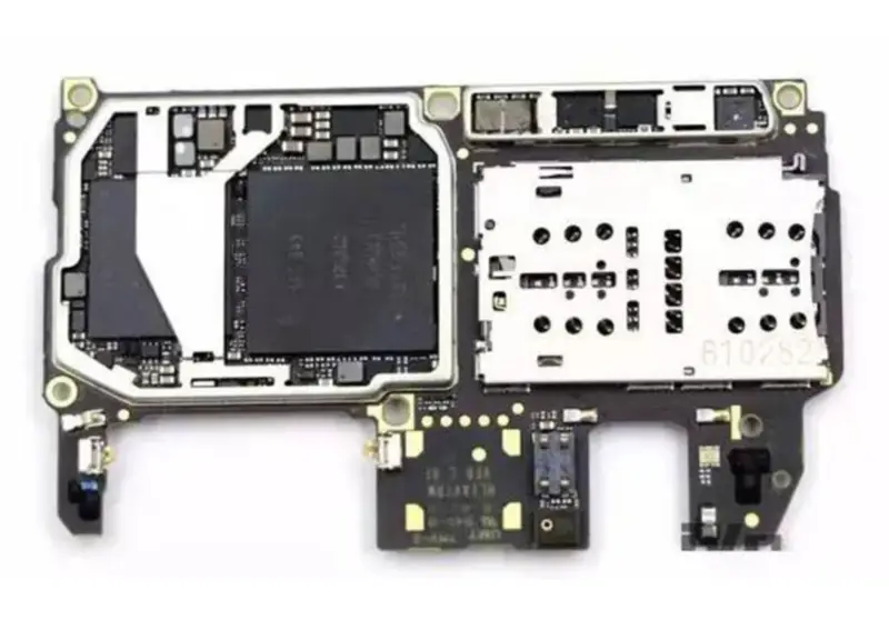 Placa de bază Huawei P10 deblocată cu cipuri