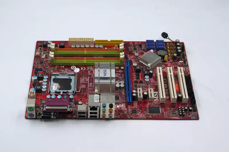 Placă de bază MSI P43 NEO MS-7519 P43 LGA 775 ATX