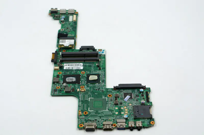 Placa de bază Toshiba Y00000910 Satellite P845