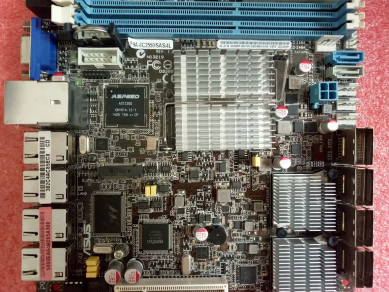 Placa de bază Asus P9A-I/C2550/SAS/4L