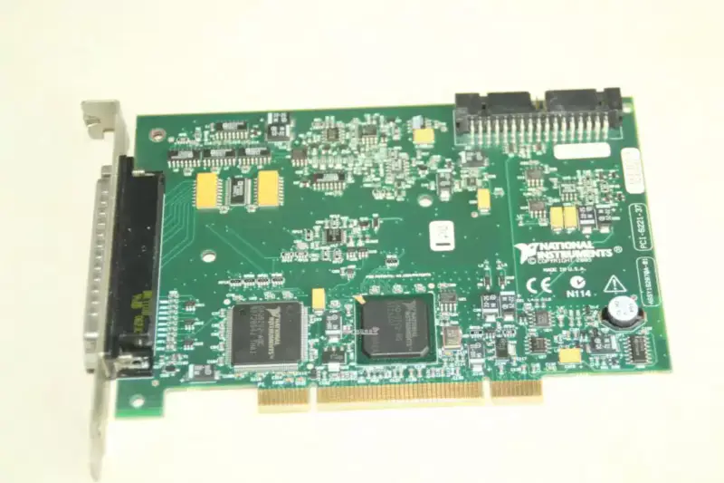 NI PCI-6221 37pin Multi-function Data Acquisition Card