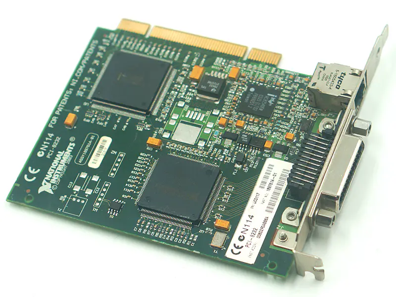 Placa de bază industrială NI PCI-8232 189761A-01