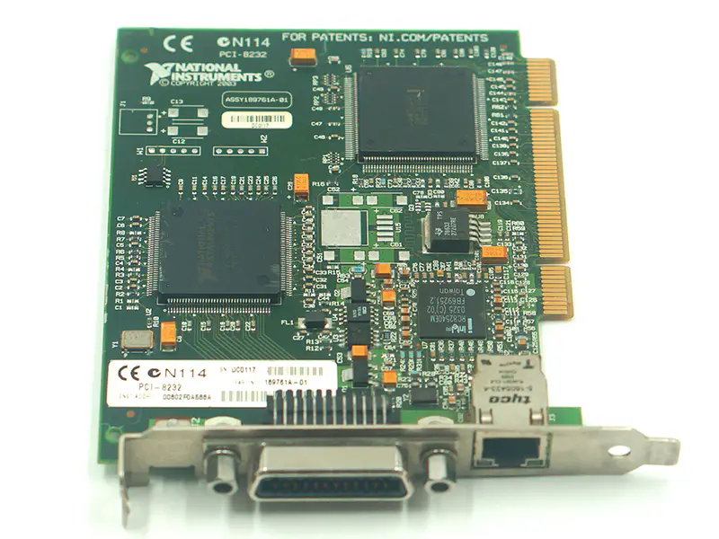 Placa de bază industrială NI PCI-8232 189761A-01