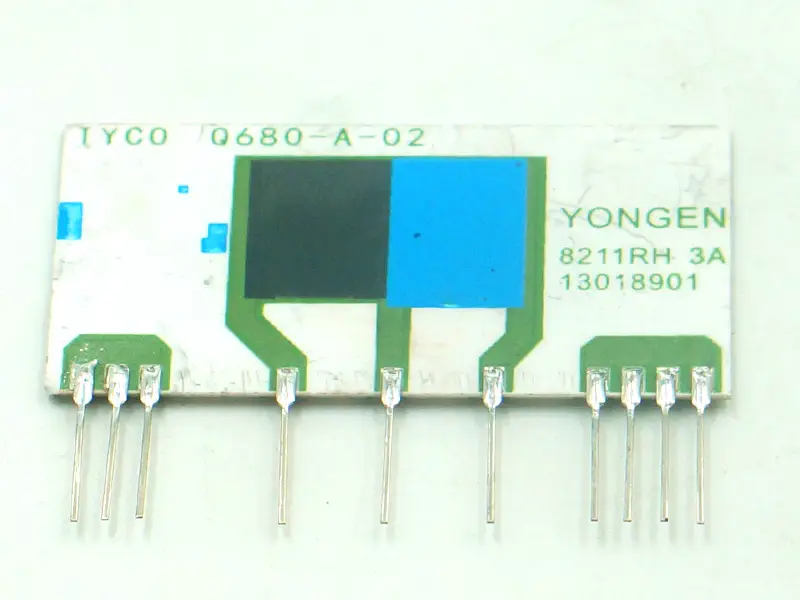 TYCO Q680-A-02 Rezistor