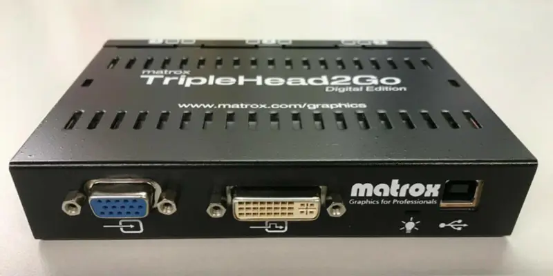 Adaptor multi-display Matrox TripleHead2Go Digital T2G-D3D-IF