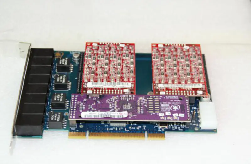 Placa de bază Digium TDM800P