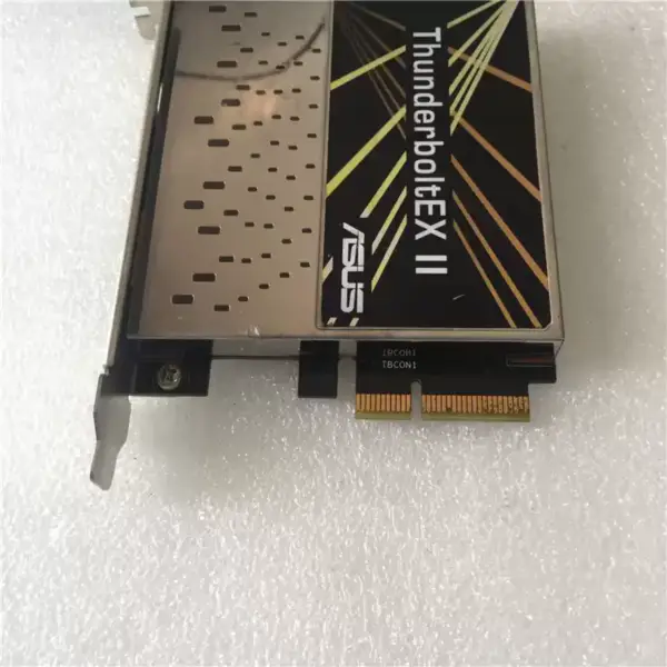 Card de expansiune Asus ThunderboltEX II
