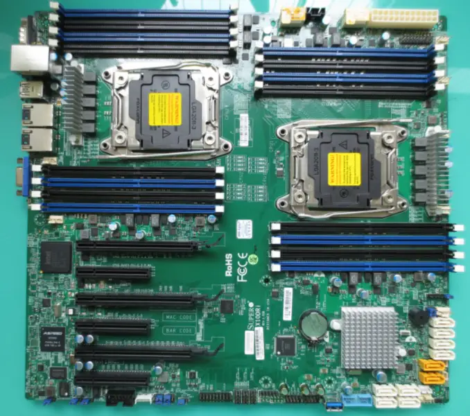 Placă de bază pentru server Supermicro X10DRI