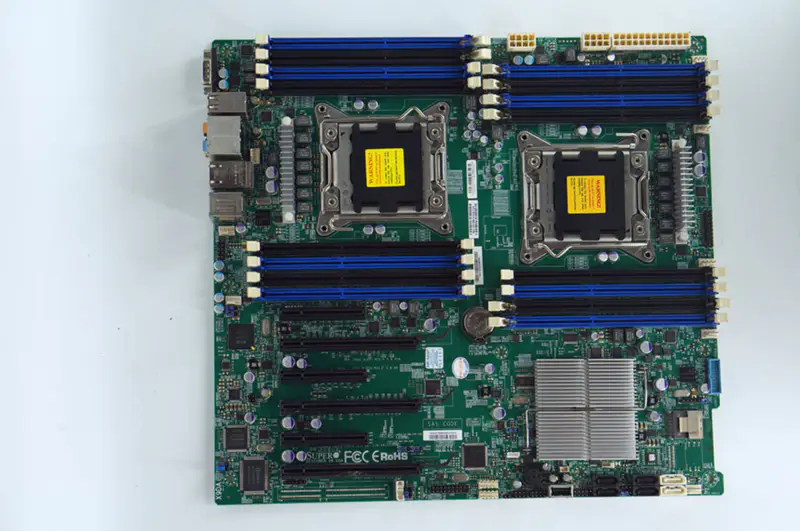 Placă de bază Supermicro X9DAI