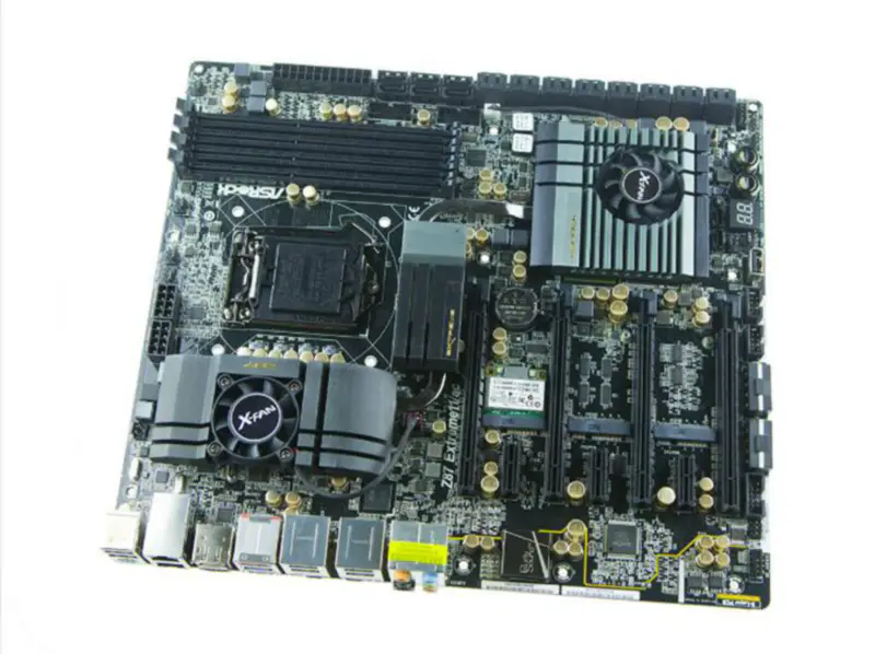 Placă de bază Asrock Z87 Extreme11/ac 22×Sata 12Gbps SAS