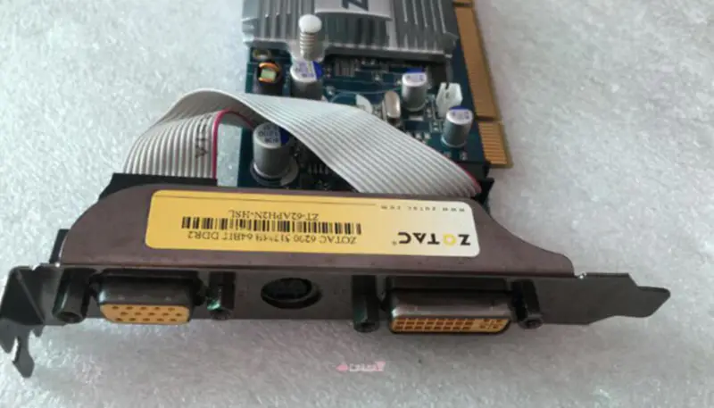 Card grafic ZOTAC GeForce 6200 512MB 64BIT DDR2 6200