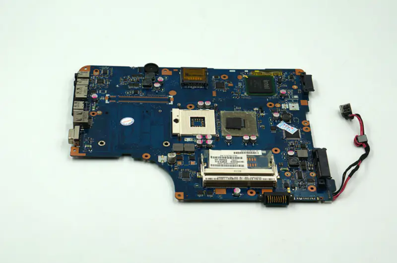 Placă de bază Toshiba L500 L550 L555 LA-4982P GM45 PGA-989